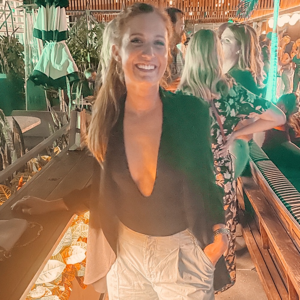 Meet your Posher, Hayley
